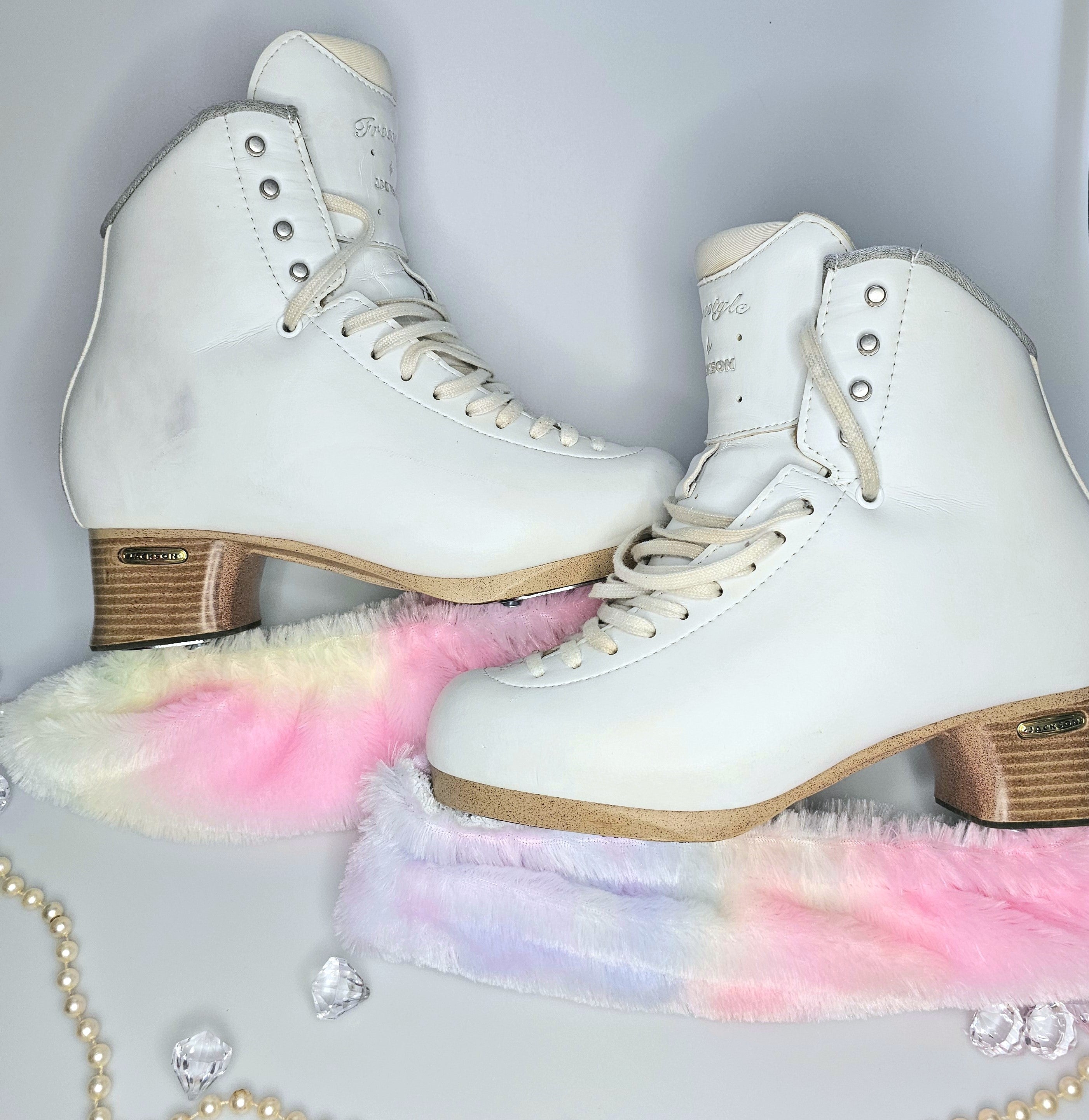 Skate soakers, Ice Skate Soakers, Figure Skate Gifts, Ice Skate Covers, Blade Covers, Ice Skater blade Covers, Figure Skate Gift, Soakers