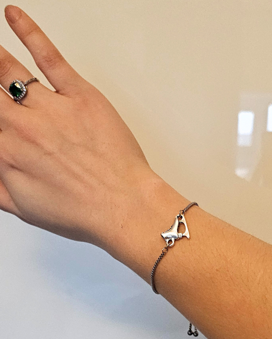 Figure skate bracelet, snowflake bracelet, skate bracelet, skate jewellery, figure skate, ice skate gift, skater gift, ice skate charm, figure skate, snowflake
